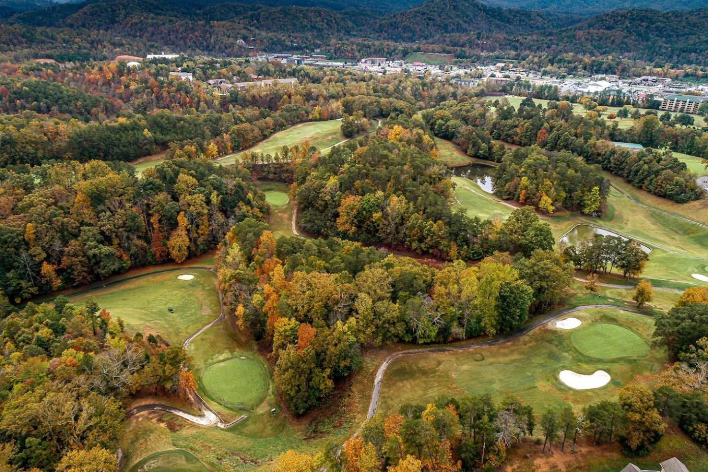 Views I Mins To Dollywood I Hot Tub I Pool Table Villa เซอเวียร์วีล ภายนอก รูปภาพ